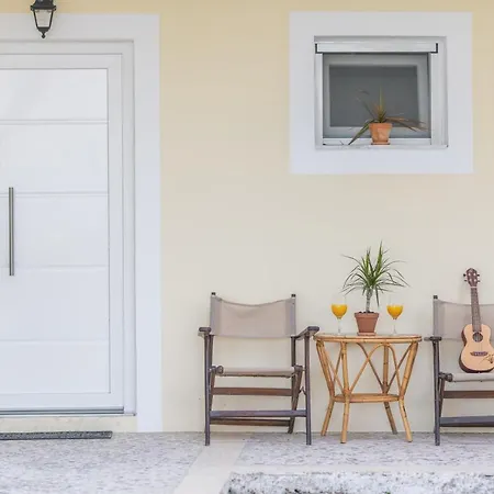 アパート Lazaris *