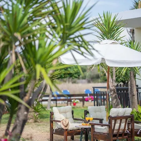 Lazaris アパート Almiros Beach