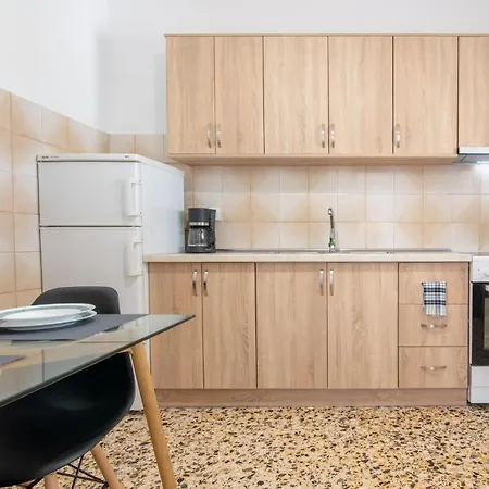 Lazaris Apartament Almiros Beach