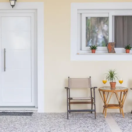 Lazaris 公寓 Almiros Beach