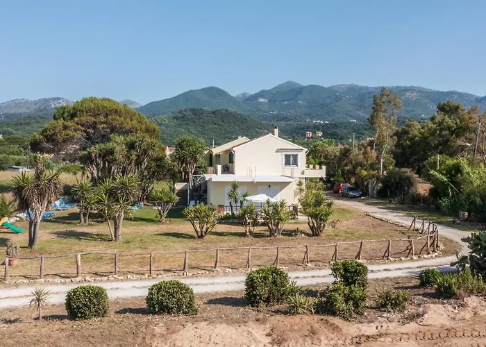 Appartement Lazaris *